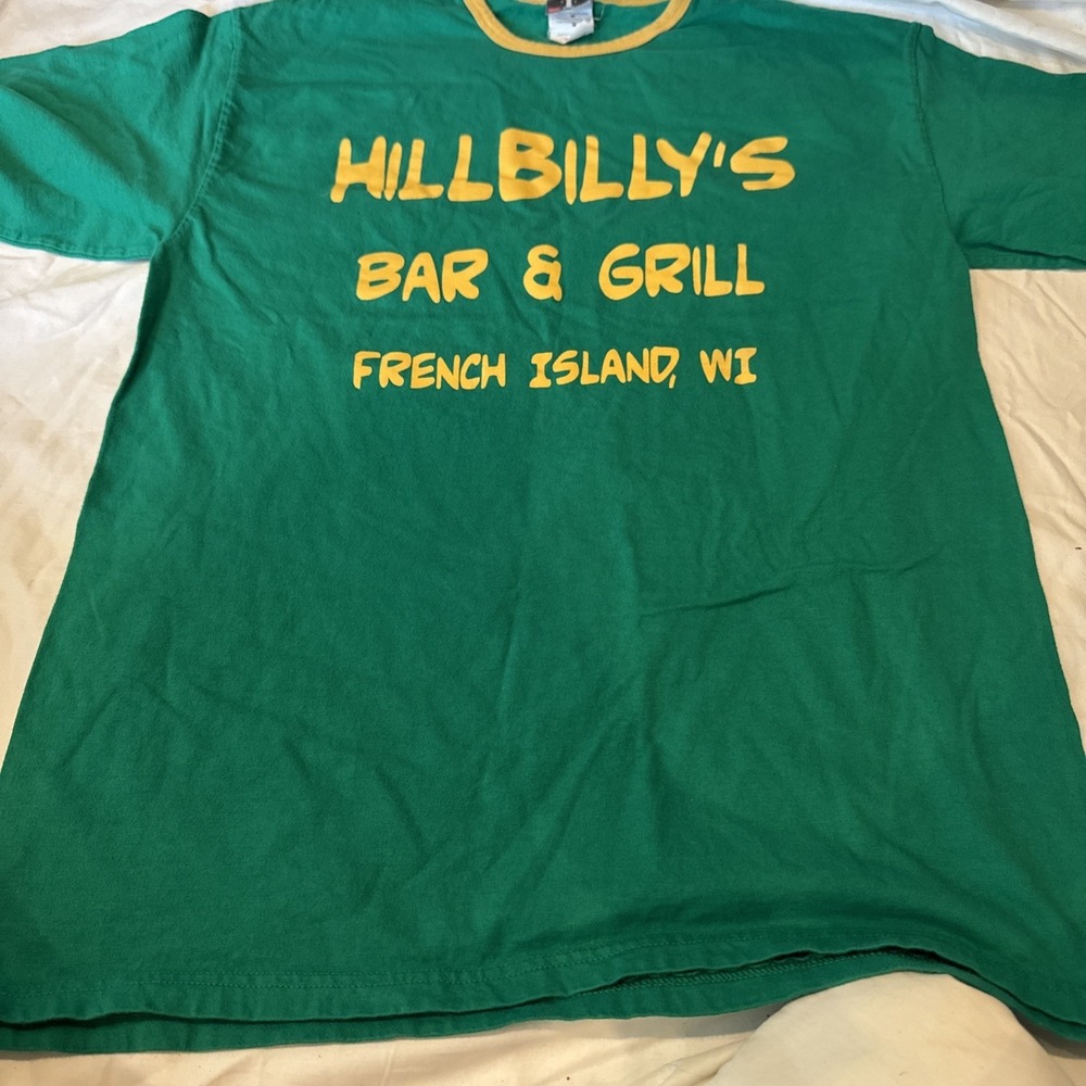 Vintage Hillbilly's Bar And Grill Packer Fans T-shirt‎ Medium